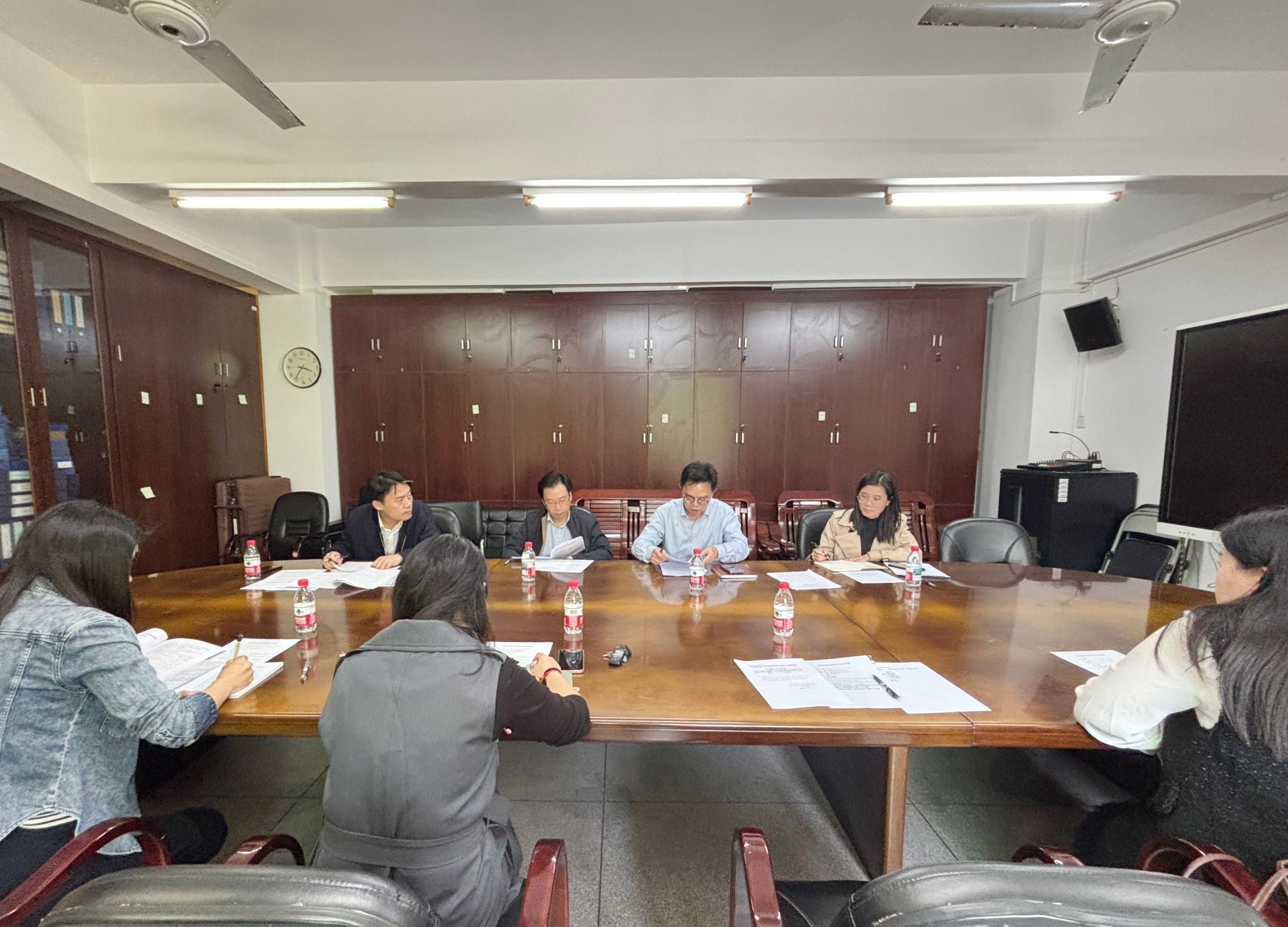 组织部党支部部署开展树立和践行正确政绩观学习教育